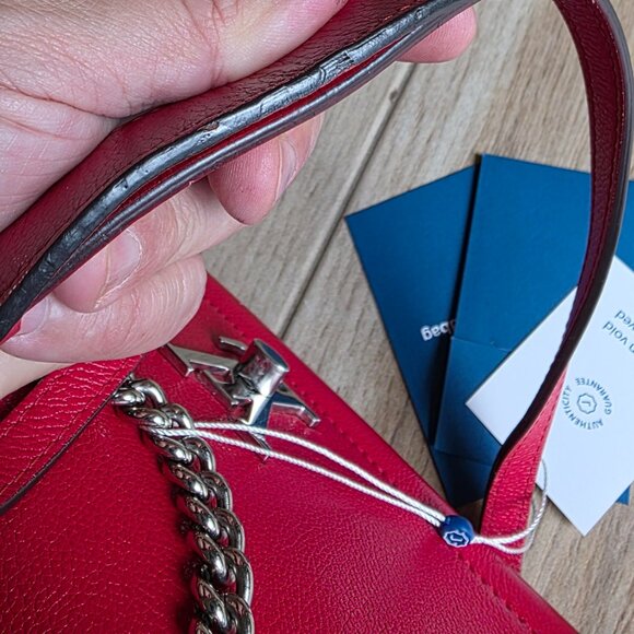 Louis Vuitton Rubis Tauruillon  Pebble Leather Lockme II Shoulder Handbag BB - Picture 9 of 16